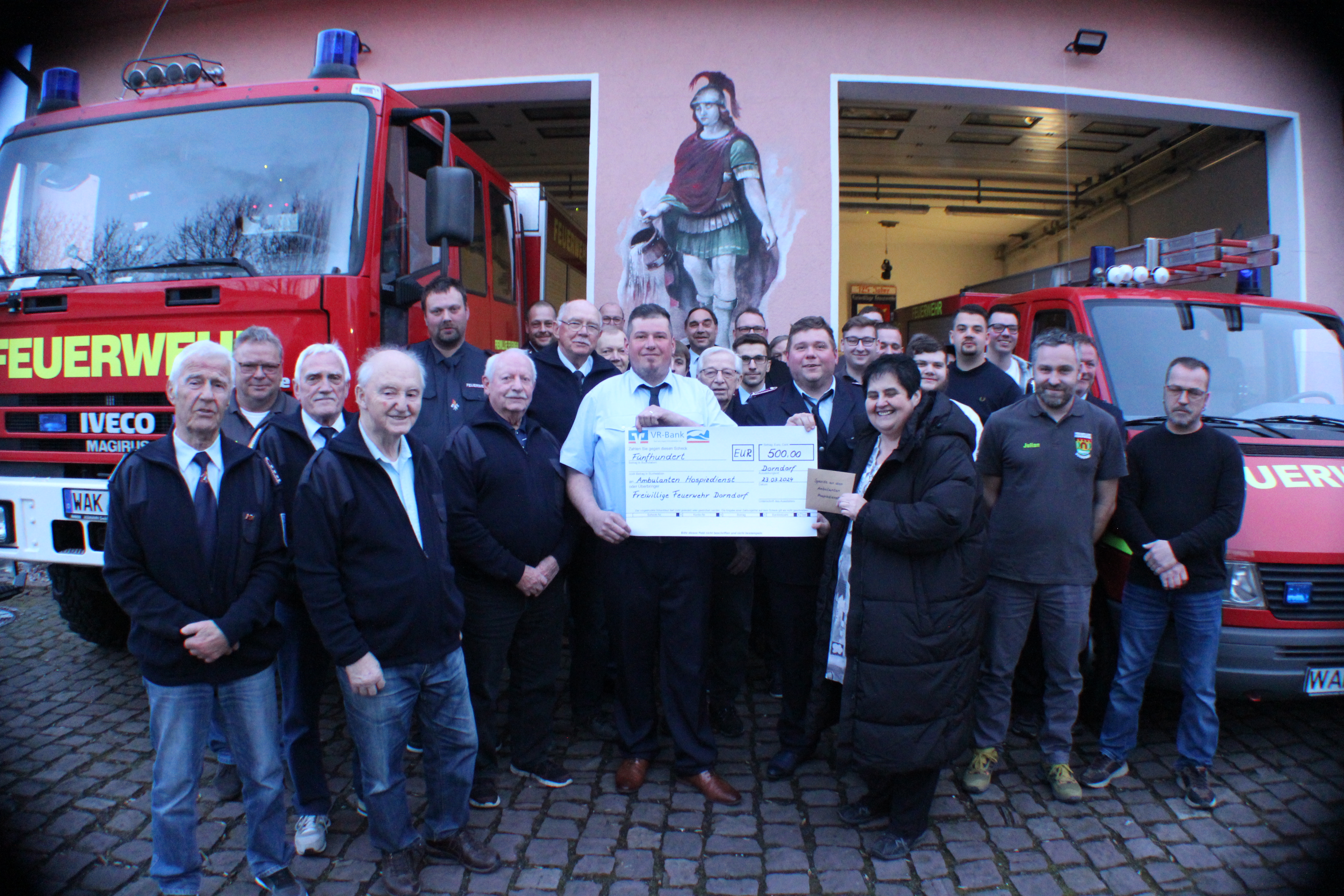 Spende 500 € / Freiwillige Feuerwehr Dorndorf und der Feuerwehrverein 